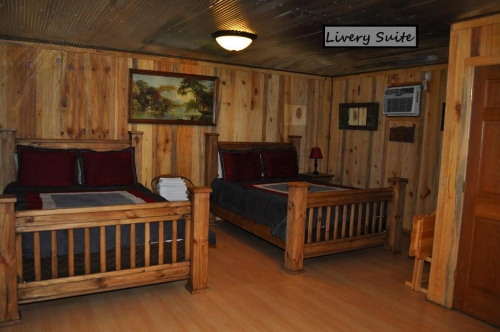 Diamonds Old West Hotel Murfreesboro Ngoại thất bức ảnh