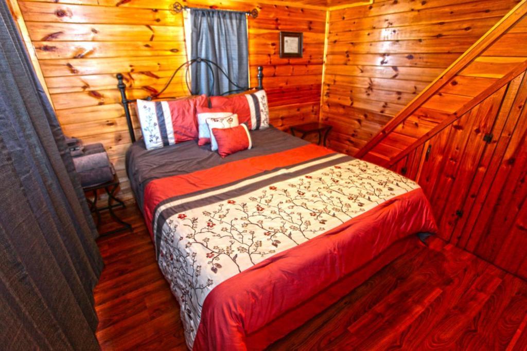 Diamonds Old West Hotel Murfreesboro Ngoại thất bức ảnh